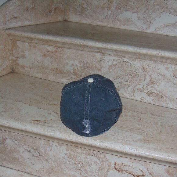 Adidas LA Lakers 2009 NBA 15 Time Champions Hat One Size Gray Distressed Kobe - Picture 5 of 10